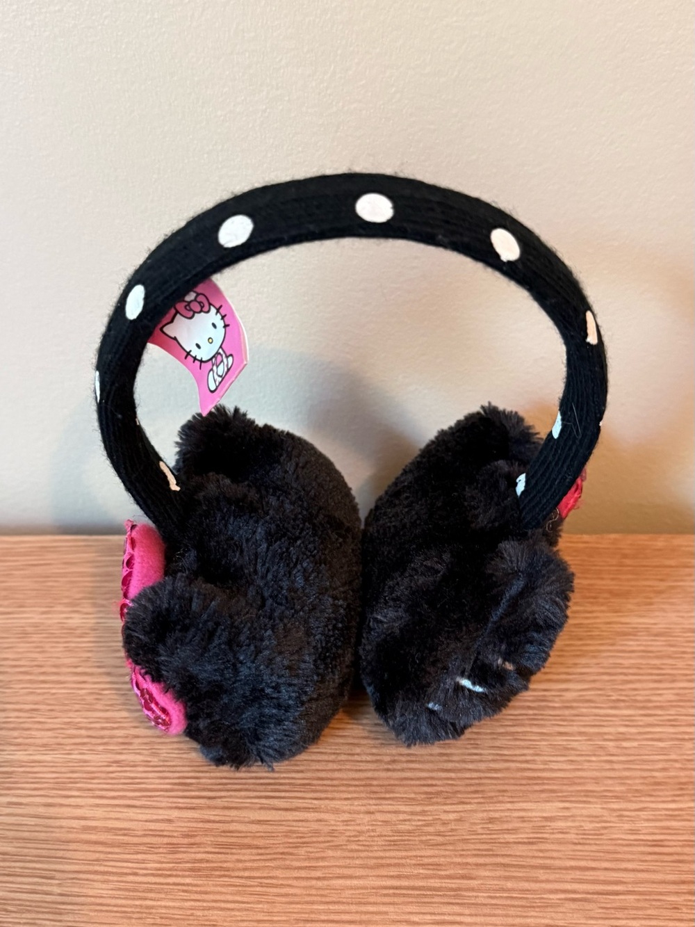 Hello Kitty Black & Pink Plush Kid's Earmuffs